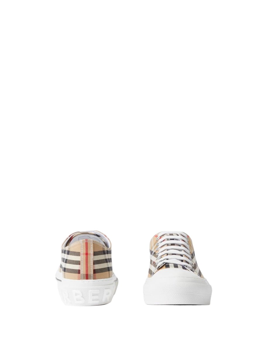 Burberry - Fashionroom